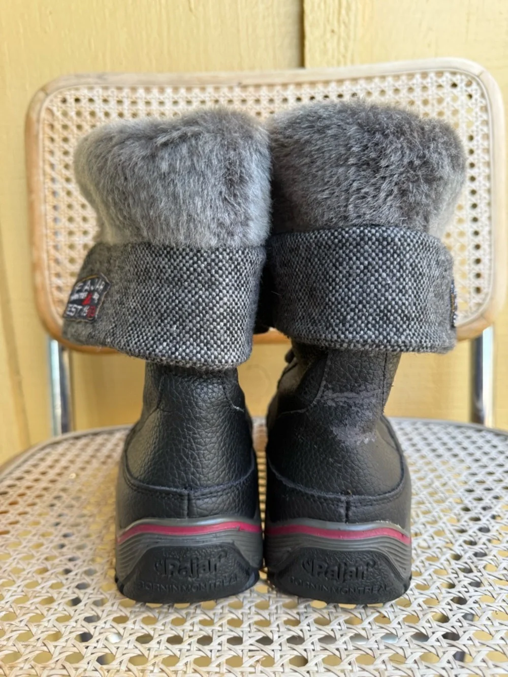 Pajar Canada Winter Boots Black Insulated Waterproof Women’s size 8